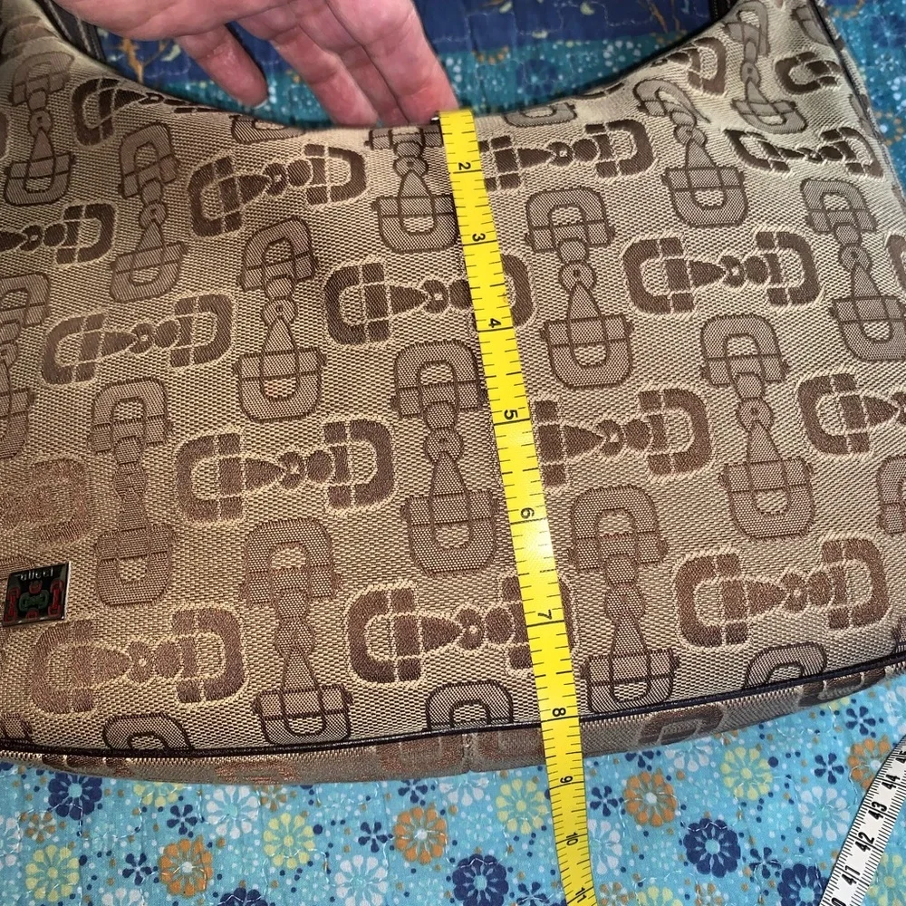 Gucci Handbag - Picture 12 of 15